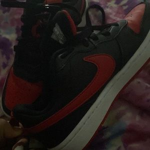 Nike shoes . Only worn once !! for sale